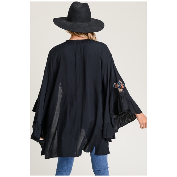 LAST ONE! Embroidered Paisley Floral Boho Kimono - Picture 6 of 7